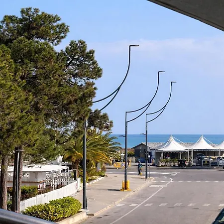 Pineta Center Apartment Lignano Sabbiadoro